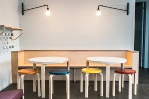 Artek Aalto pall E60, röd - björk