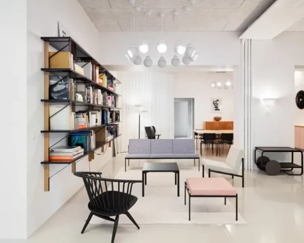 Artek Aalto pendellampa A338 ”Bilberry”, vit