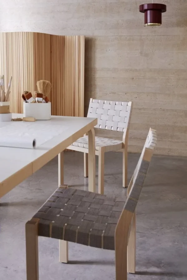 Artek Aalto stol 611, björk - naturlig/vit vävning