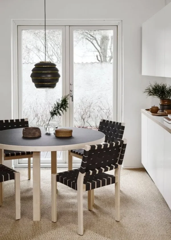 Artek Aalto stol 611, björk - svart vävning