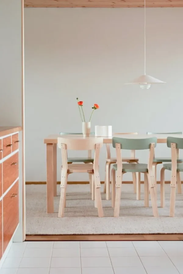 Artek Riihitie blomkruka B, liten, vitglansig