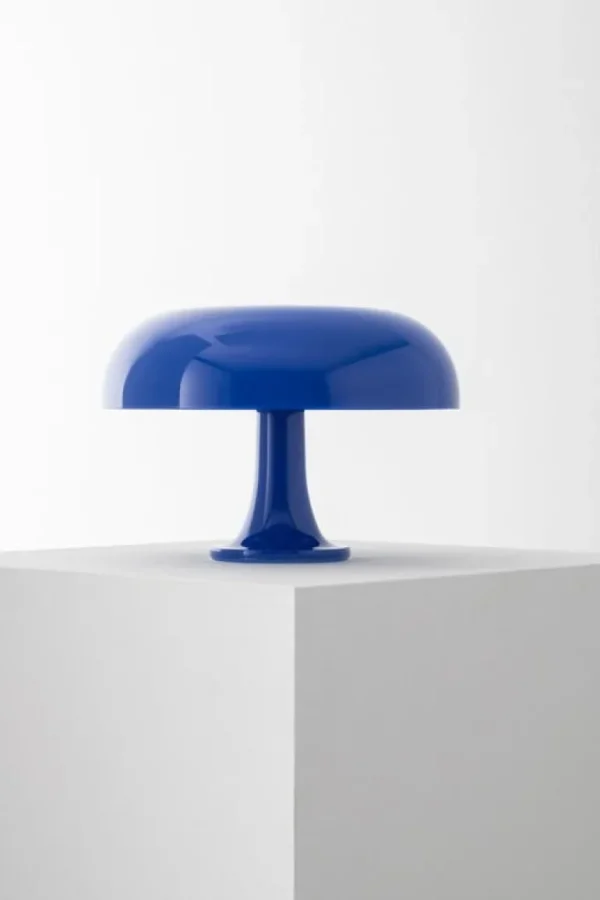 Artemide Nessino bordslampa, Klein blue, specialutgåva