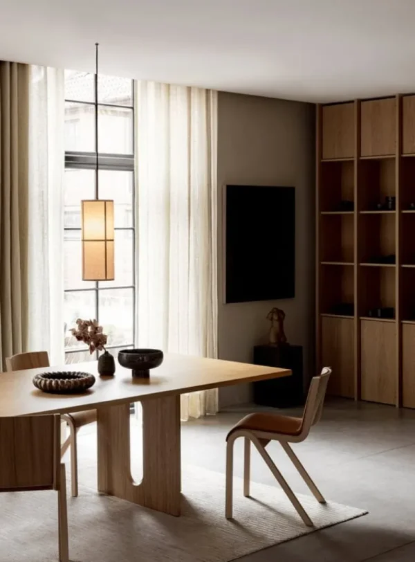 Audo Copenhagen Hashira taklampa, stor, rå linne