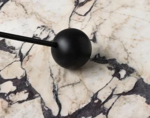 Audo Copenhagen Interconnect ljusstake, svart stål