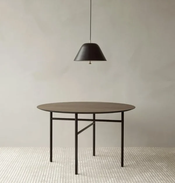 Audo Copenhagen Levitate pendellampa, 40 cm, svart -mässing