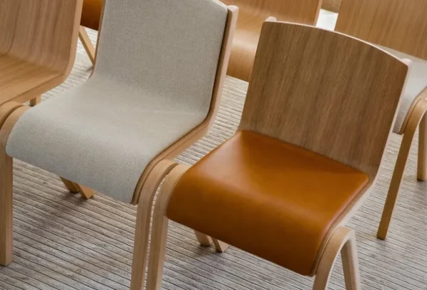 Audo Copenhagen Ready stol, ek