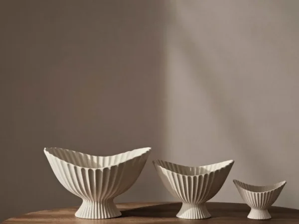 ferm LIVING Fountain skål, 19 cm, naturvit