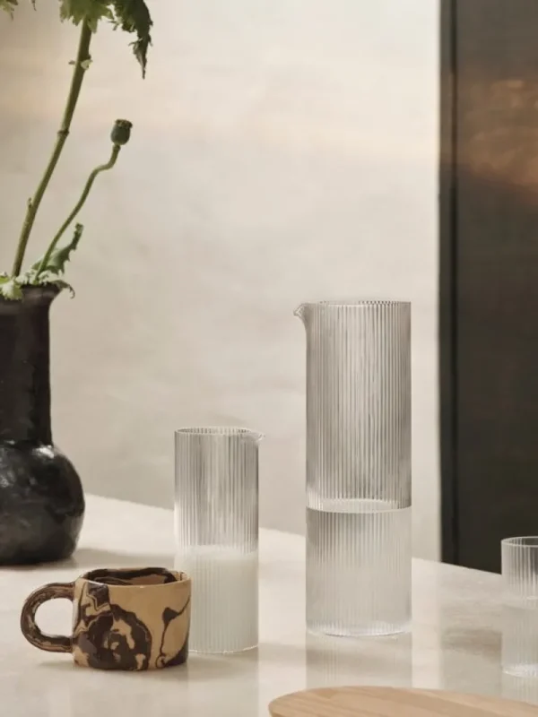 ferm LIVING Ripple vattenkanna, klar