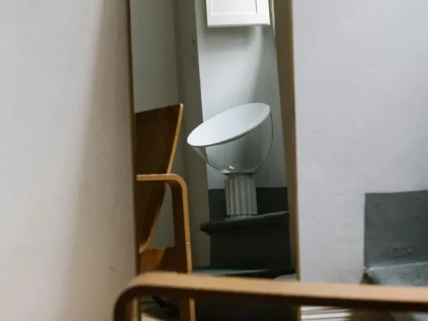 Flos Taccia bordslampa, liten, mattvit