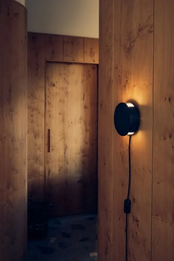 Frandsen Rotate vägglampa, svart