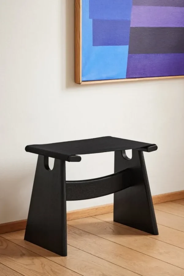 Fredericia Seto pall, svartlackerad ek - svart canvas