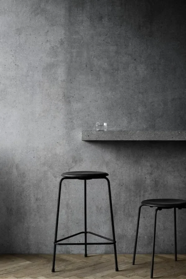 Fritz Hansen Dot hög pall, svart läder - svart