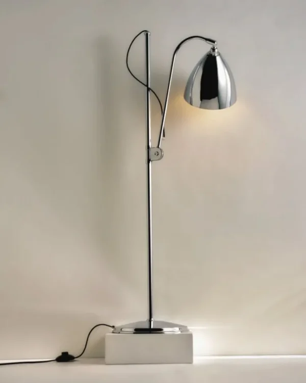 GUBI Bestlite BL3 golvlampa, S, krom