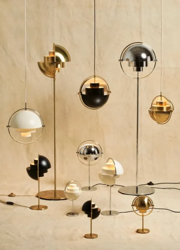 GUBI Multi-Lite golvlampa, mässing - svart
