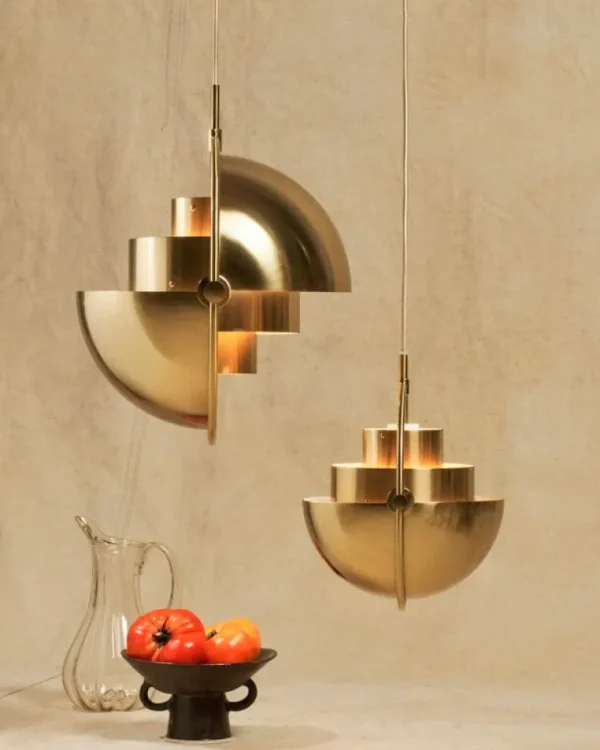 GUBI Multi-Lite pendellampa, liten, mässing - glänsande mässing