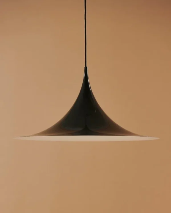 GUBI Semi hänglampa, 60 cm, mörk kakao, glansig