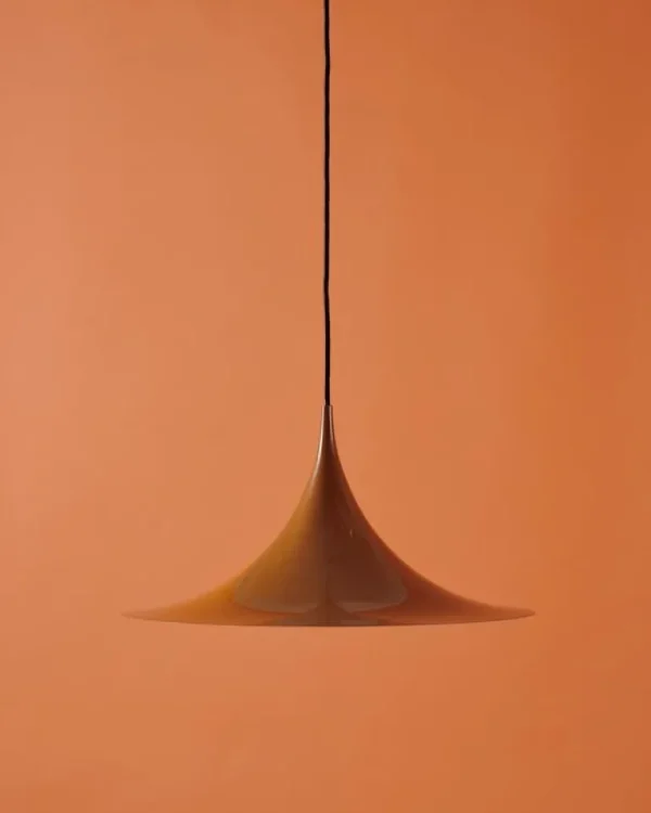GUBI Semi hänglampa, 47 cm, rostad pumpa, glansig