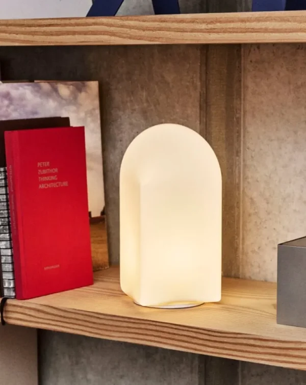 HAY Parade Portable 240 bordslampa, skal