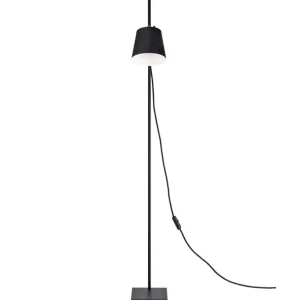 Karakter Steel Lab Light golvlampa, svart