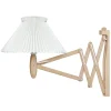 Le Klint Sax 224-1/17 vägglampa, ljus ek
