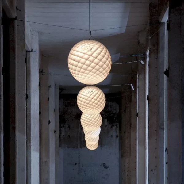 Louis Poulsen Patera 450 pendellampa, vit