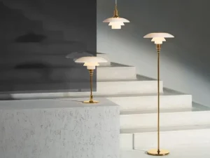 Louis Poulsen PH 3½-2½ golvlampa, metalliserad mässing