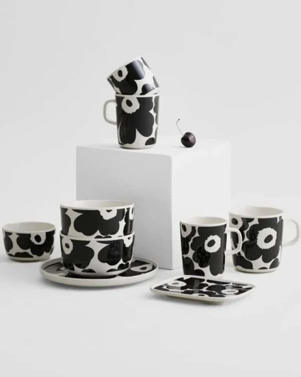 Marimekko Oiva - Unikko skål, 5 dl, vit - svart