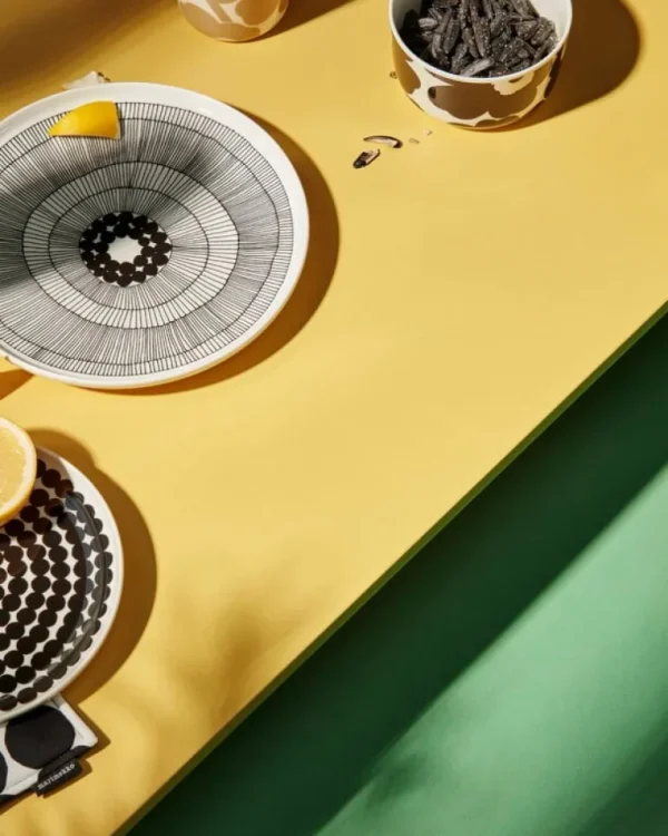 Marimekko Oiva - Unikko skål, 5 dl, vit - svart