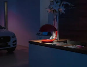 Martinelli Luce Cobra bordslampa, 50 years, röd