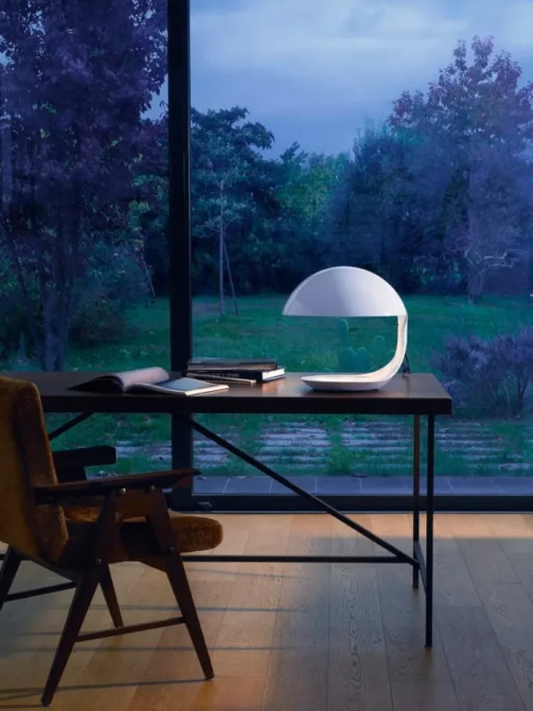 Martinelli Luce Cobra bordslampa, vit