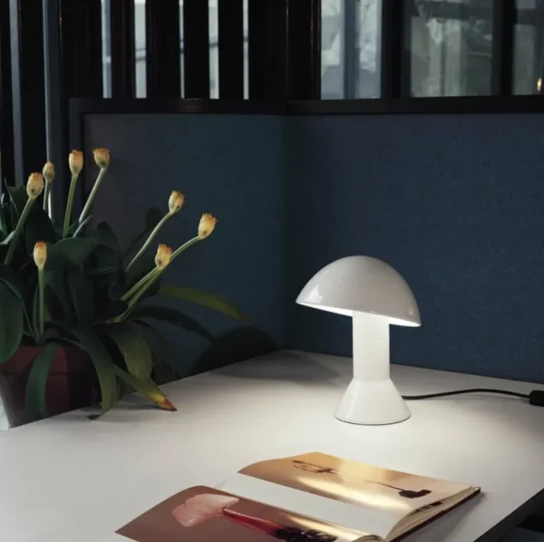 Martinelli Luce Elmetto bordslampa, vit