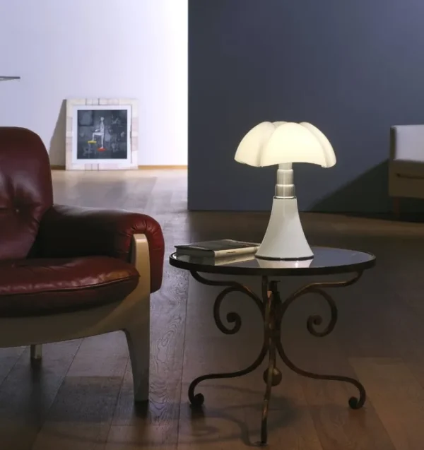 Martinelli Luce Minipipistrello bordslampa, dimbar, vit