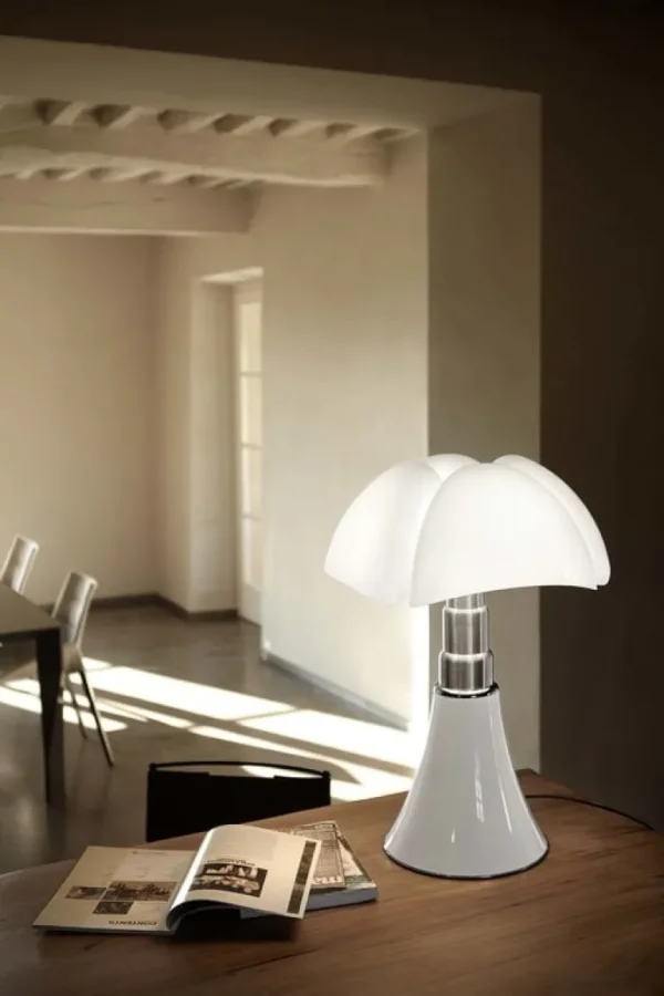Martinelli Luce Pipistrello Medium bordslampa, dimbar, vit