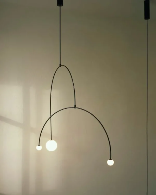 Michael Anastassiades Mobile Chandelier 9, svart patinerad mässing