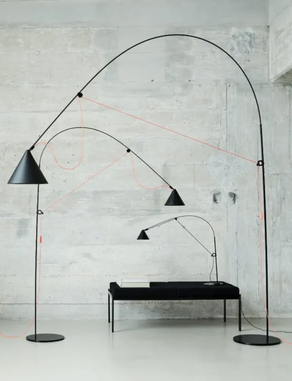 Midgard AYNO L golvlampa, 2700 K, svart - orange
