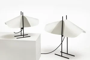 Motarasu Cho bordslampa, vit - svart