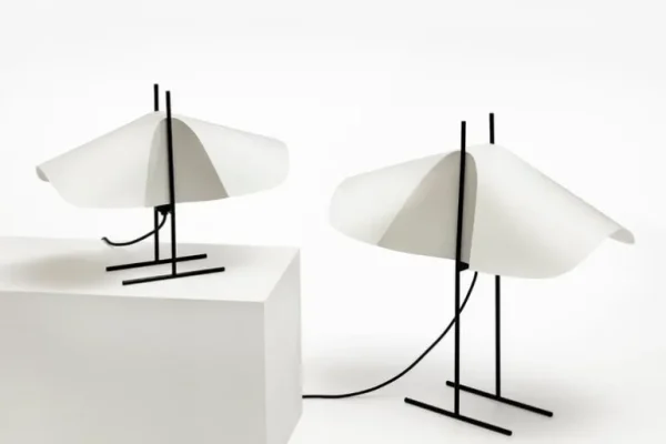 Motarasu Cho bordslampa, vit - svart