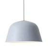 Muuto Ambit pendellampa, 25 cm, ljusblå