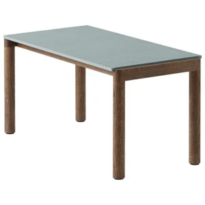Muuto Couple soffbord, 40 x 84 cm, vågformad, ljusblå - mörk ek