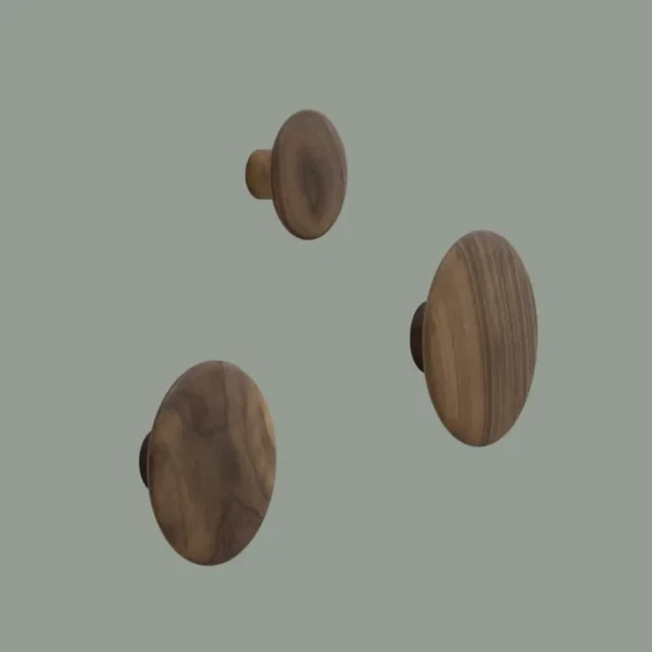 Muuto Dots Wood klädkrok, valnöt
