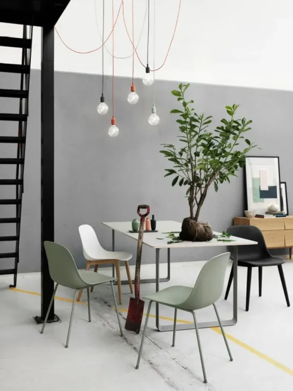 Muuto E27 LED pendellampa, svart