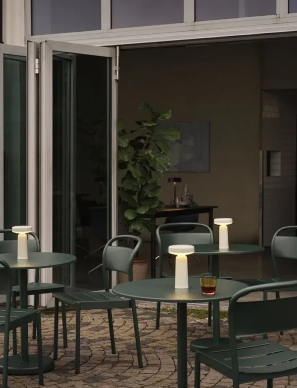 Muuto Ease bärbar lampa,