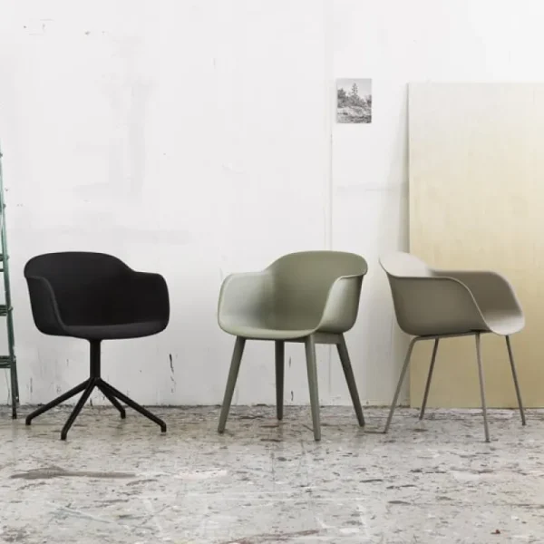 Muuto Fiber fåtölj, rörram, Remix 183 - svart