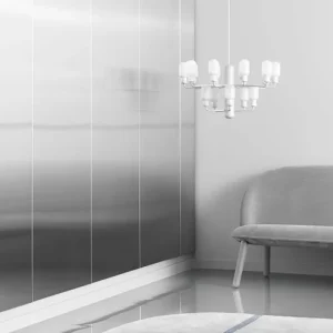 Normann Copenhagen Amp ljuskrona, liten, rök - svart