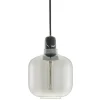 Normann Copenhagen Amp pendellampa, liten, rök - svart