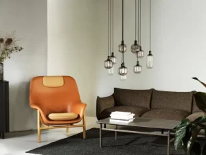Normann Copenhagen Amp pendellampa, liten, rök - svart