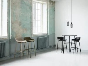 Normann Copenhagen Hyg barstol, 65 cm, svart - svart läder Ultra