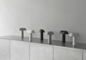 Normann Copenhagen Porta bärbar bordslampa, svart