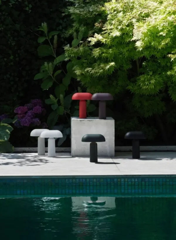 Normann Copenhagen Porta bärbar bordslampa, svart