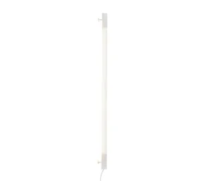 NUAD Radent vägglampa 135 cm, vit
